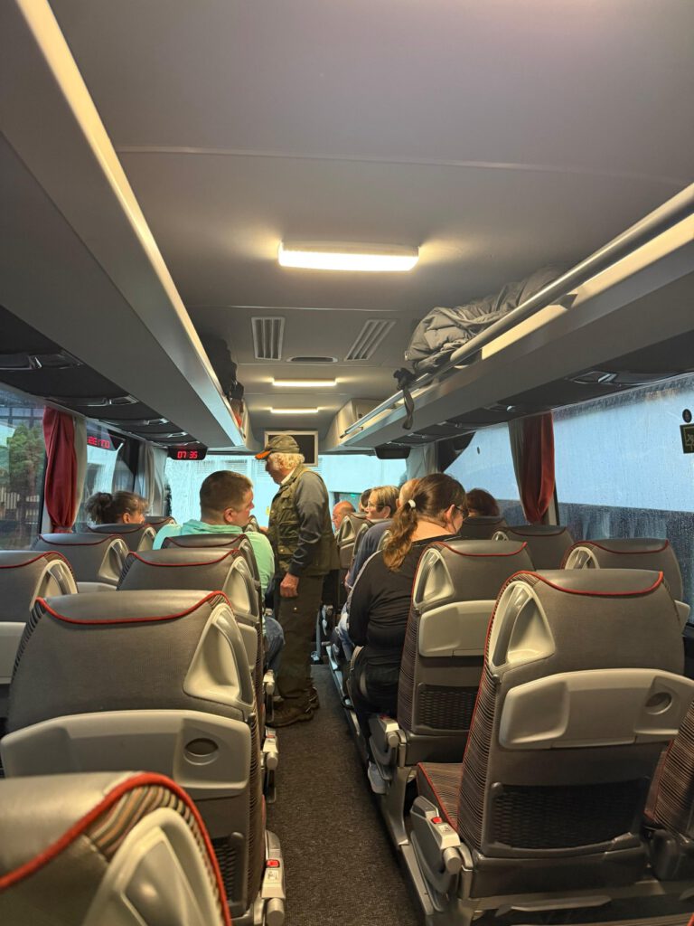 Im Reisebus